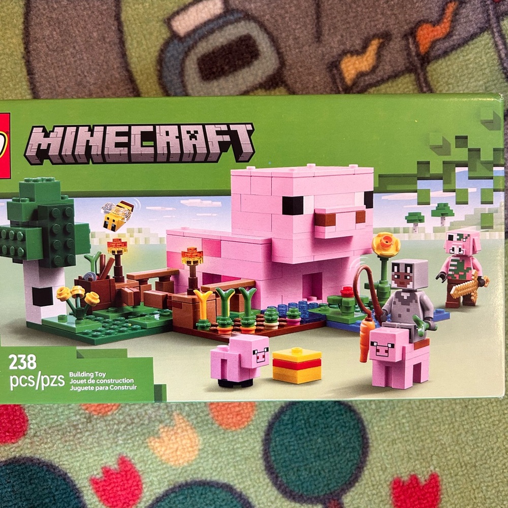 Lego Pink and Green Building Set Minecraft Adventure